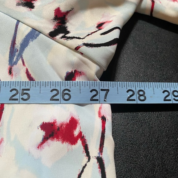 💕Haute Hippie Tribe Printed Top💕 - Picture 9 of 10